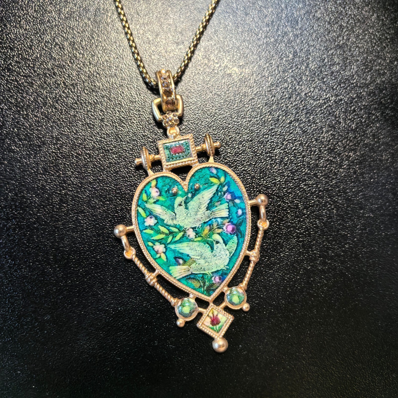 Vintage European Heart Enamel Necklace Unique Dove Inlay Retro Pendant Jewelry