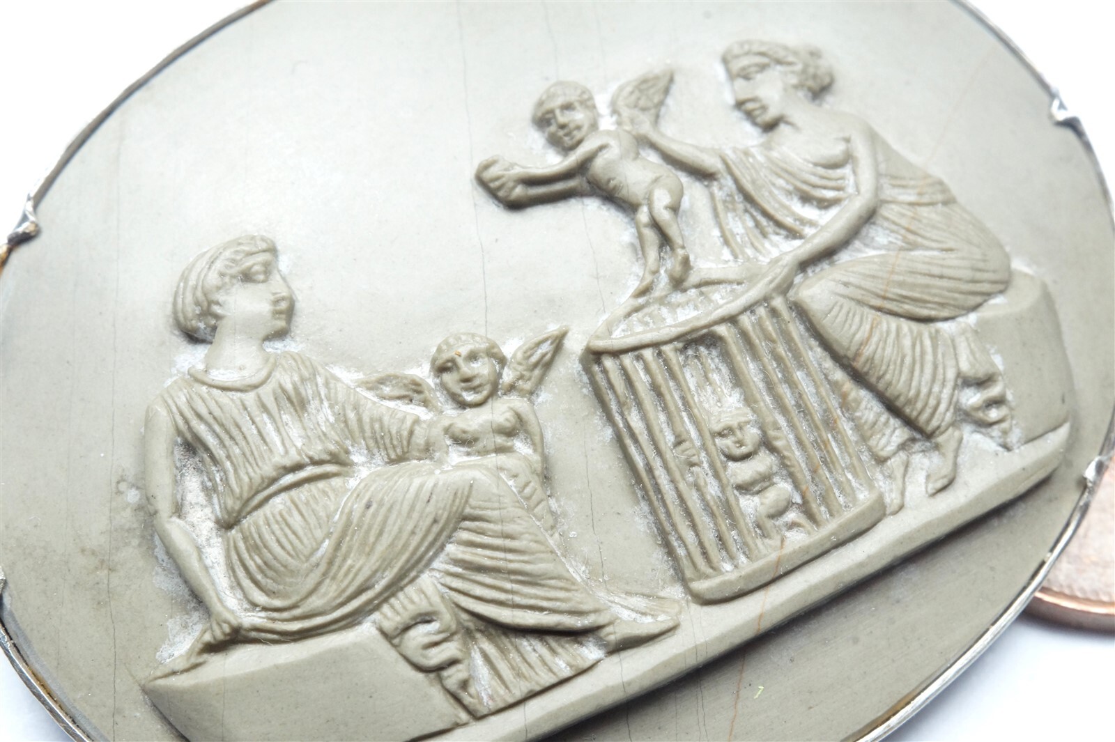 ANTIQUE HAND CARVED LAVA CAMEO SILVER BROOCH CHERUB SELLER c1860