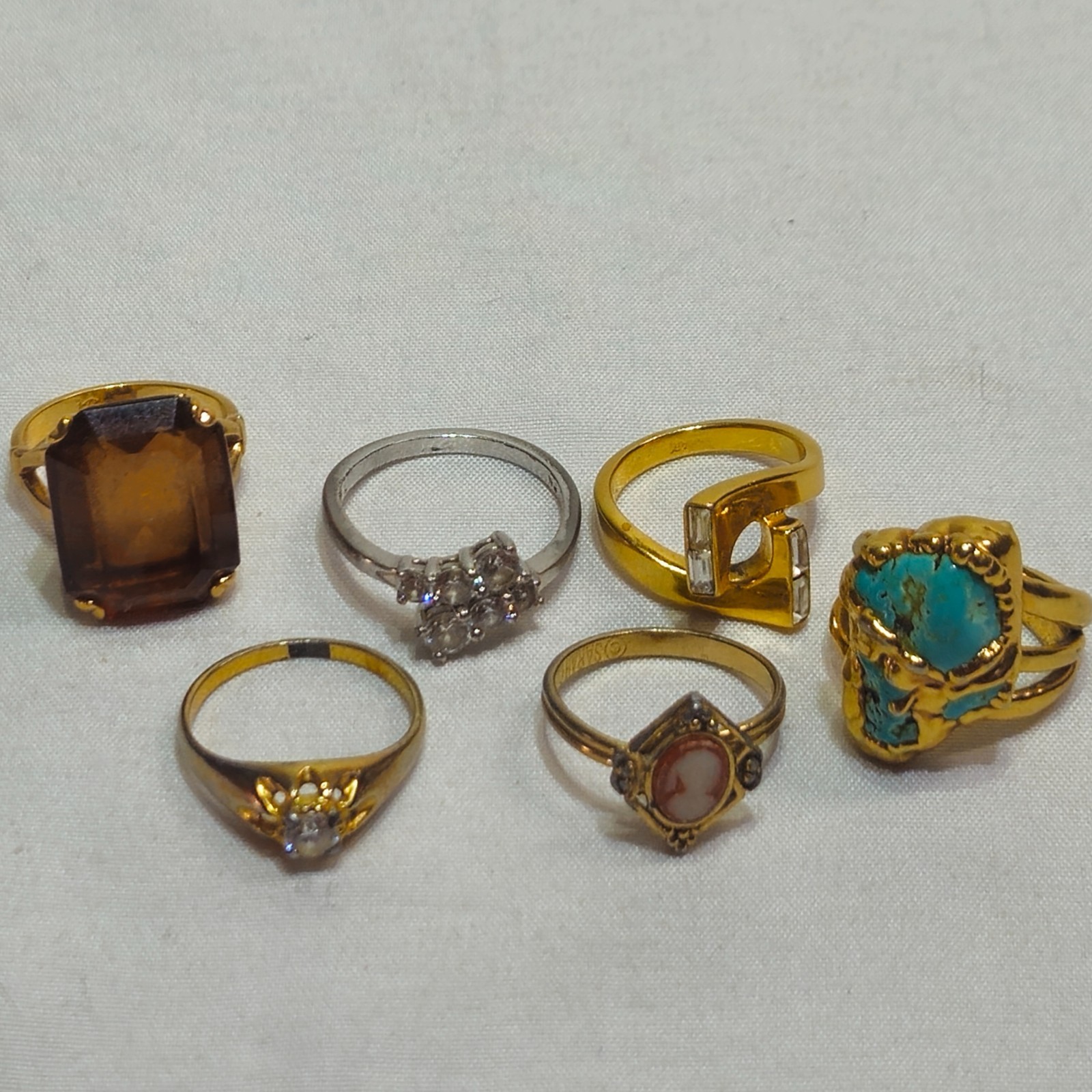 Vintage 6 Pc Assorted Avon & Unsigned Ring Lot Jewelry Mixed Styles and Sizes