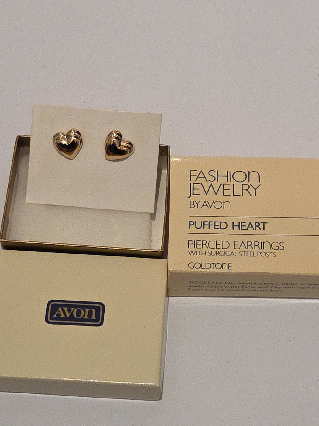 Vintage 1984 Avon Puffed Heart Pierced Earrings Goldtone New With Box
