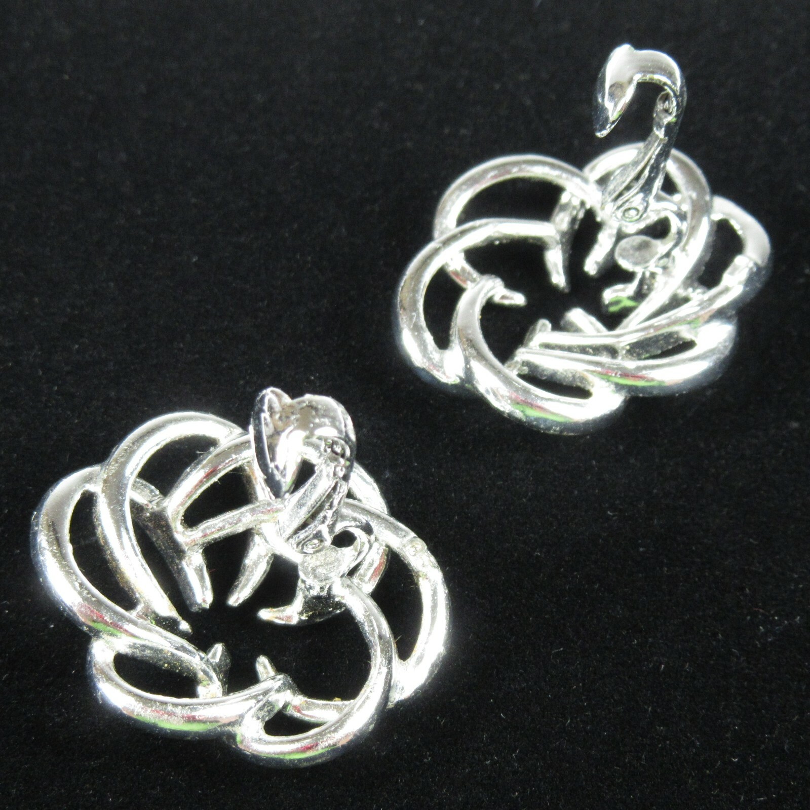 Sarah Coventry Silvertone Tailored Swirl Pin and Clip On Earrings Set Signed