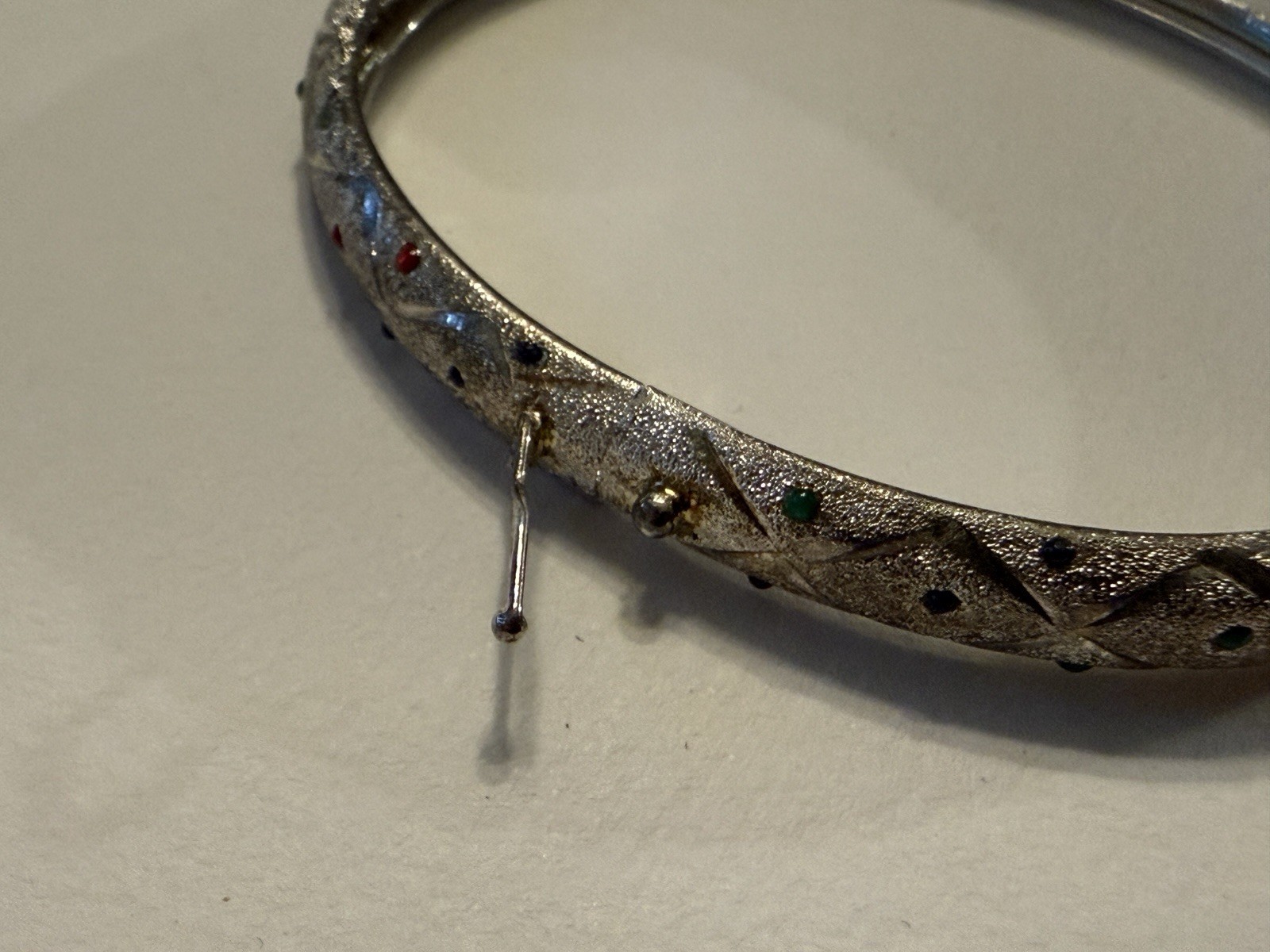 VINTAGE STUNNING STERLING SILVER BANGLE BRACELET ~ 925