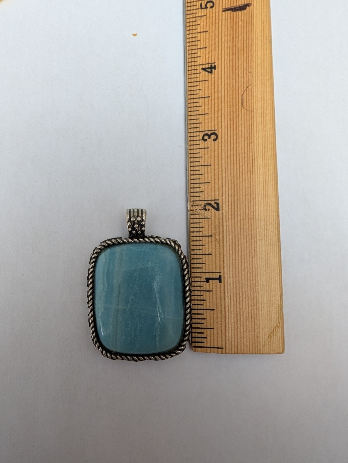 VINTAGE LUCKY BRAND REVERSIBLE STONE PENDANT . NO CHAIN