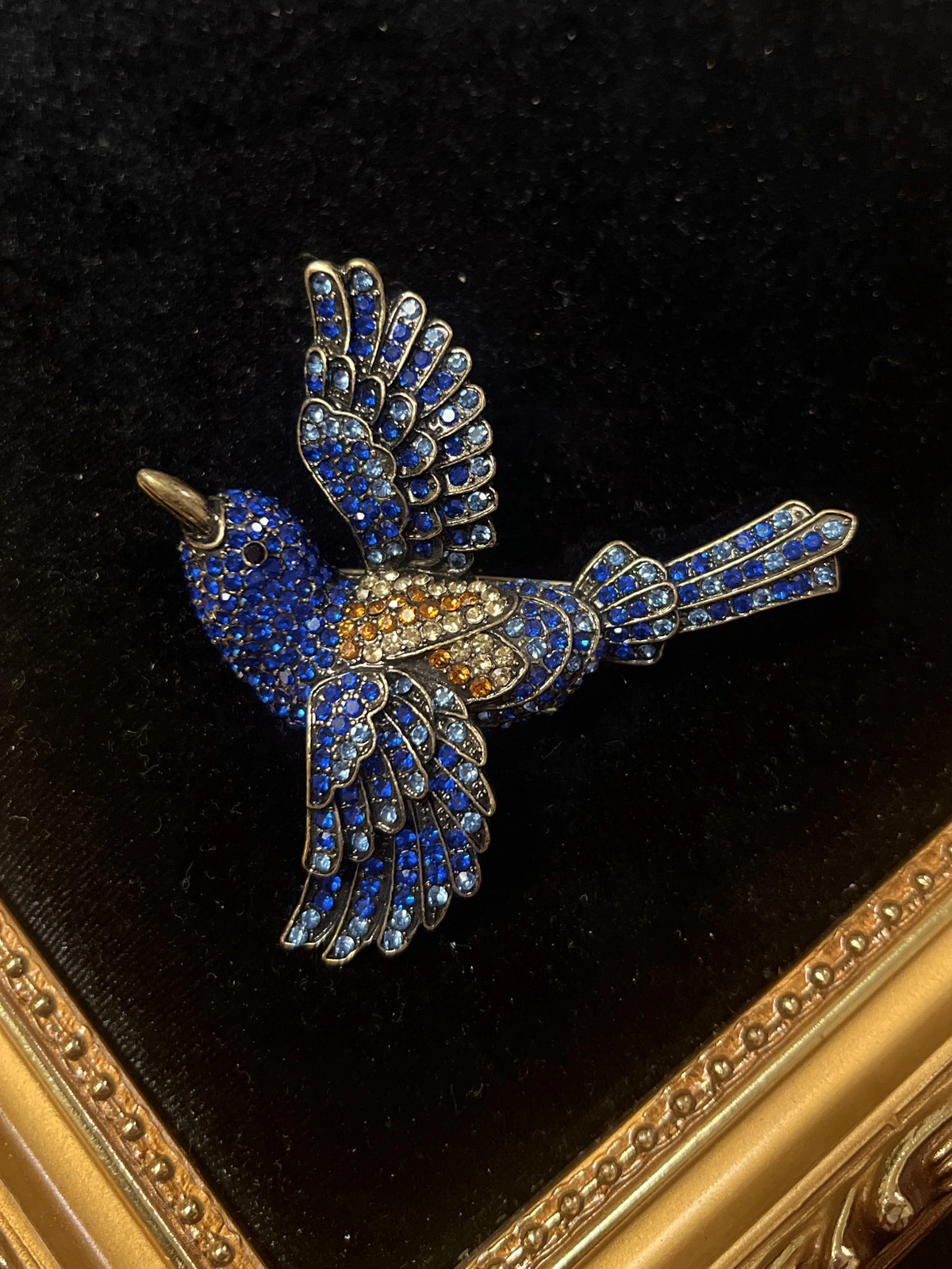 Vintage Luxury Crystal Shining Brooch Pin For Women Men Retro Antique Badge