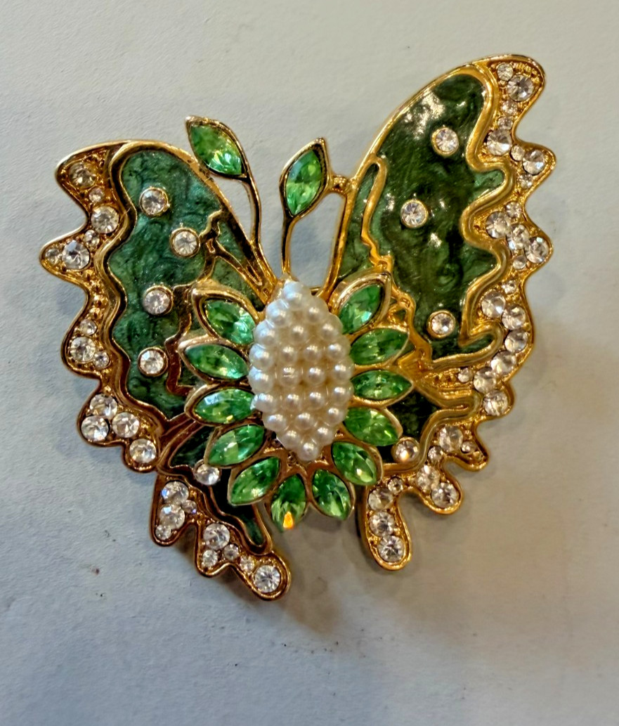 I am EDGAR BEREBI My Green Butterfly Pin never worn box & Certificate .