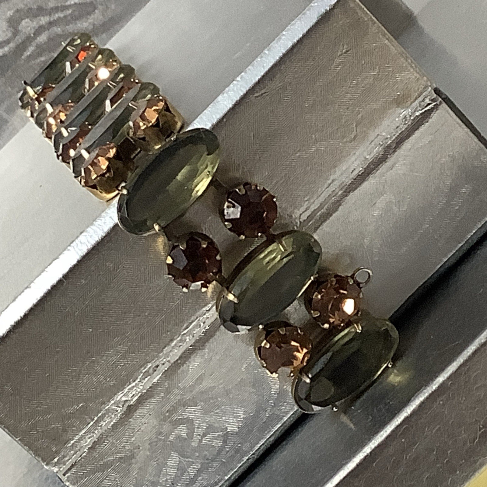 Vintage Signed Regency Golden Brown and Sage Green Crystal Bracelet 7″