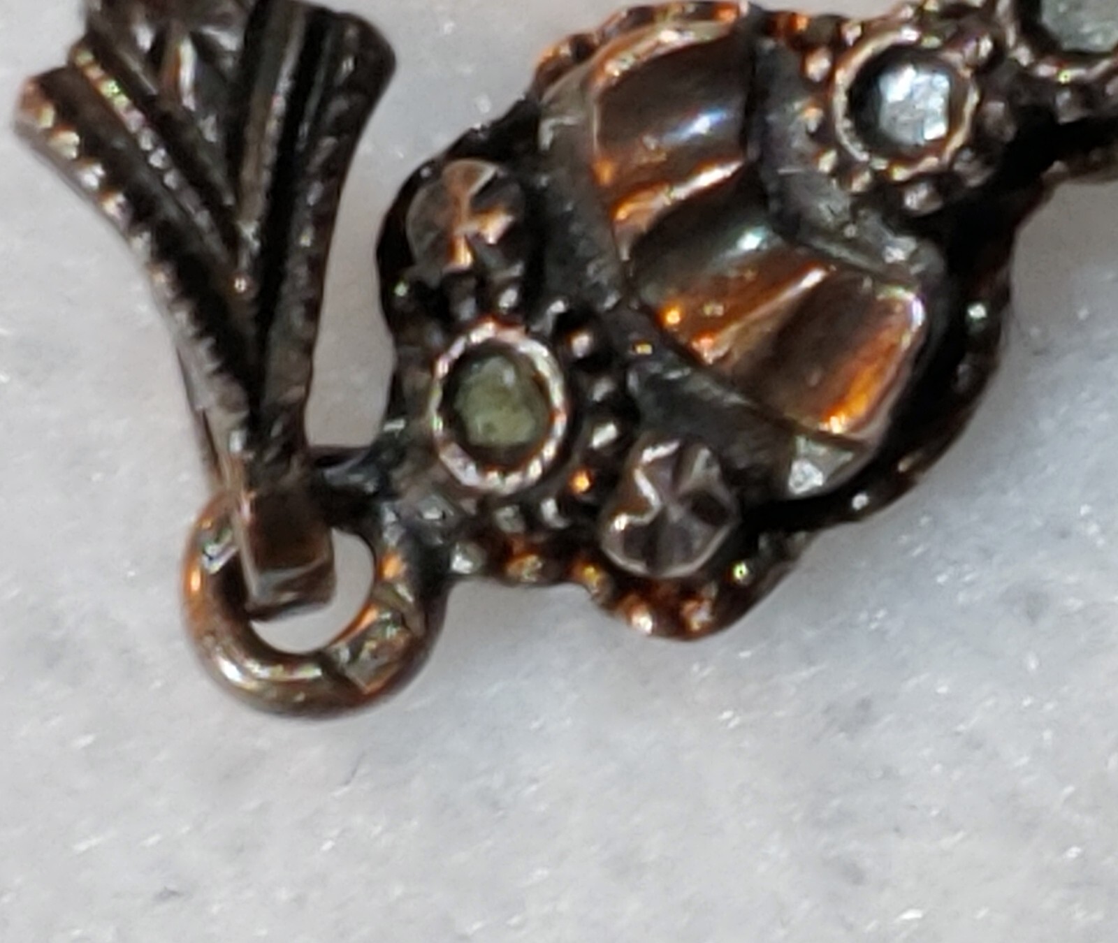 VTG RARE – CROSS PENDANT – Solid 10K GOLD & DIAMONDS – SIGNED – SEE PICTURES