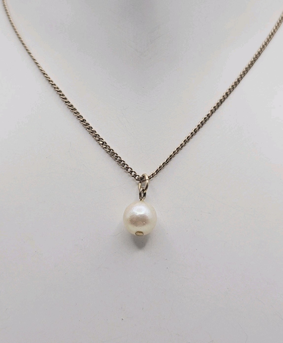 13k Gold Filled Antique 6mm Pearl Solitaire Necklace 15″