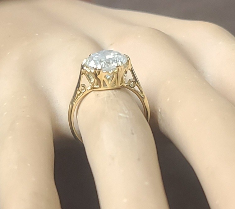 14k Yellow Gold Vintage Engagement Ring 2.82 Carat Natural Round Diamond