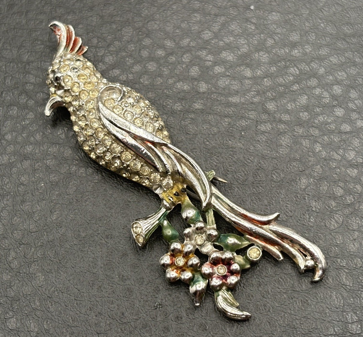 20’s VTG Unsigned Figural Bird Cockatiel Dress Fur Clip Rhinestone Enamel Read