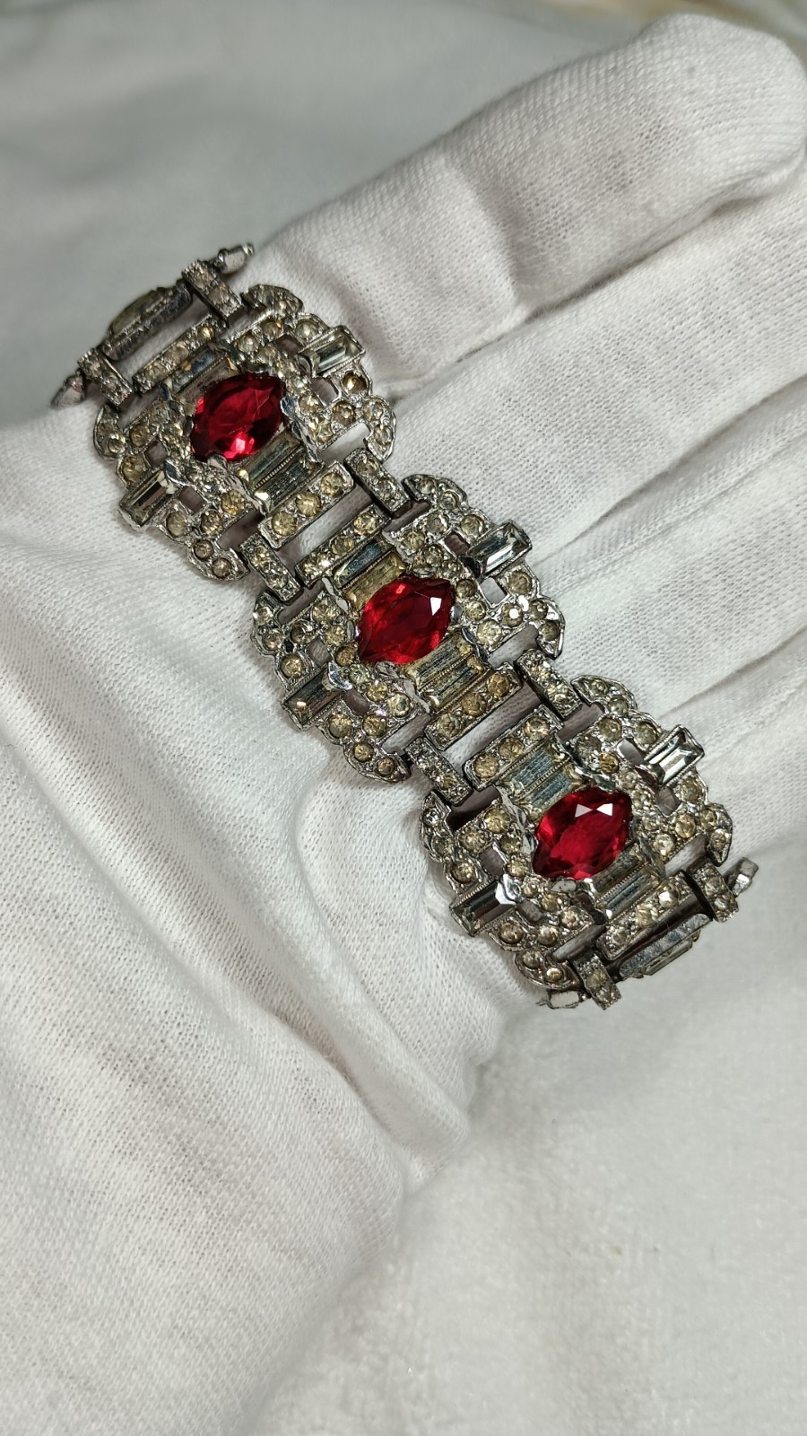 Art Deco Trifari Unsigned KTF Silver Tone Clear And Ruby Red Panel Bracelet 7 In