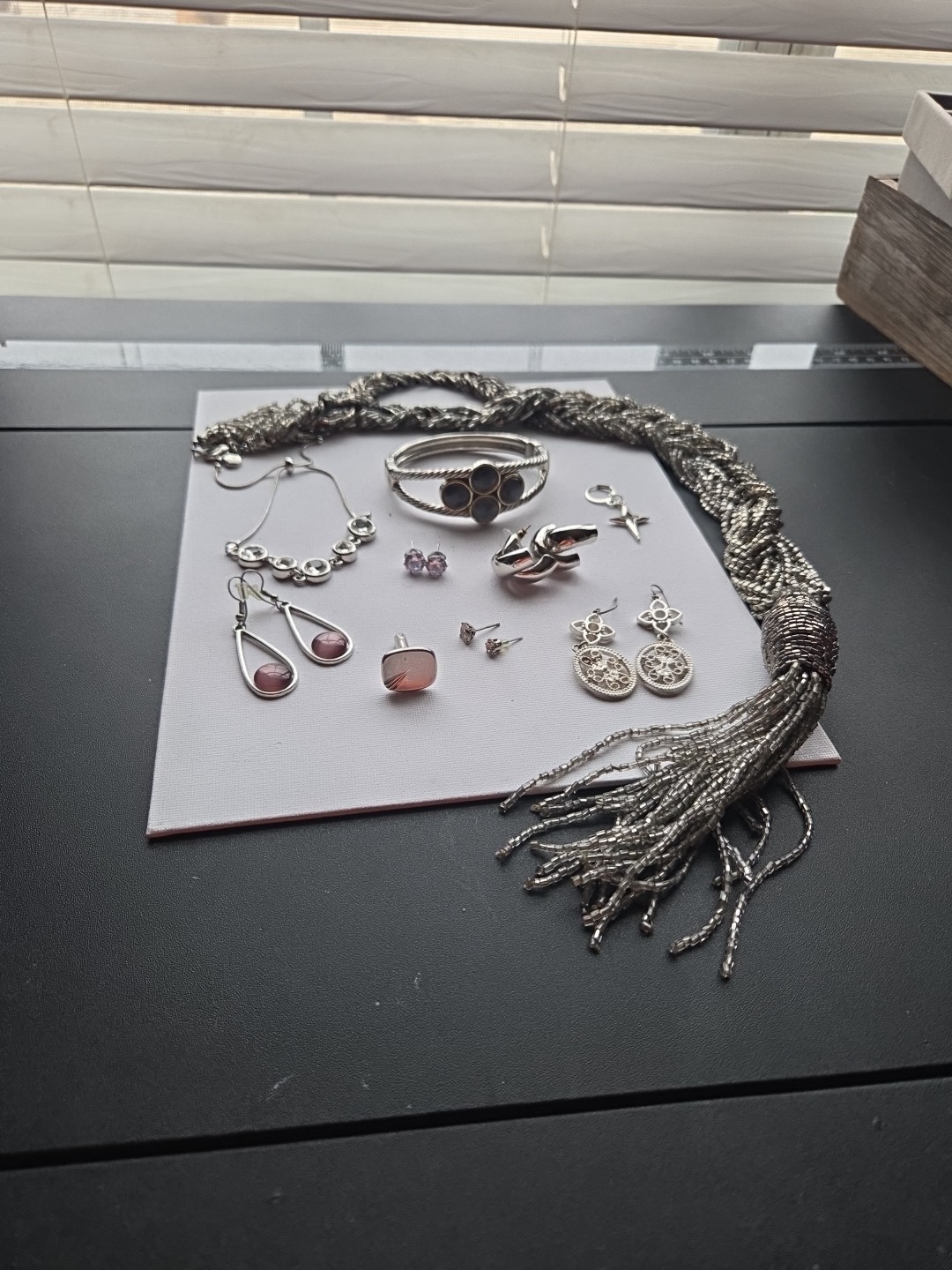 Vintage and Modern Lot Jewelry 10 Pieces Lot 17