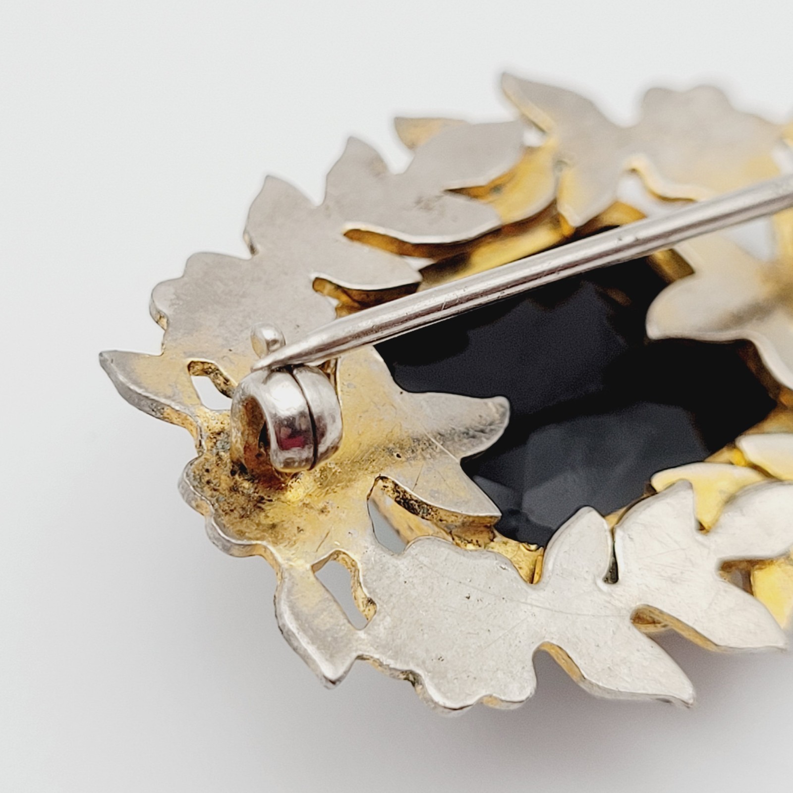 Nouveau Peking Glass Floral Victorian Mourning Brooch Style 1930s Vintage Brooch