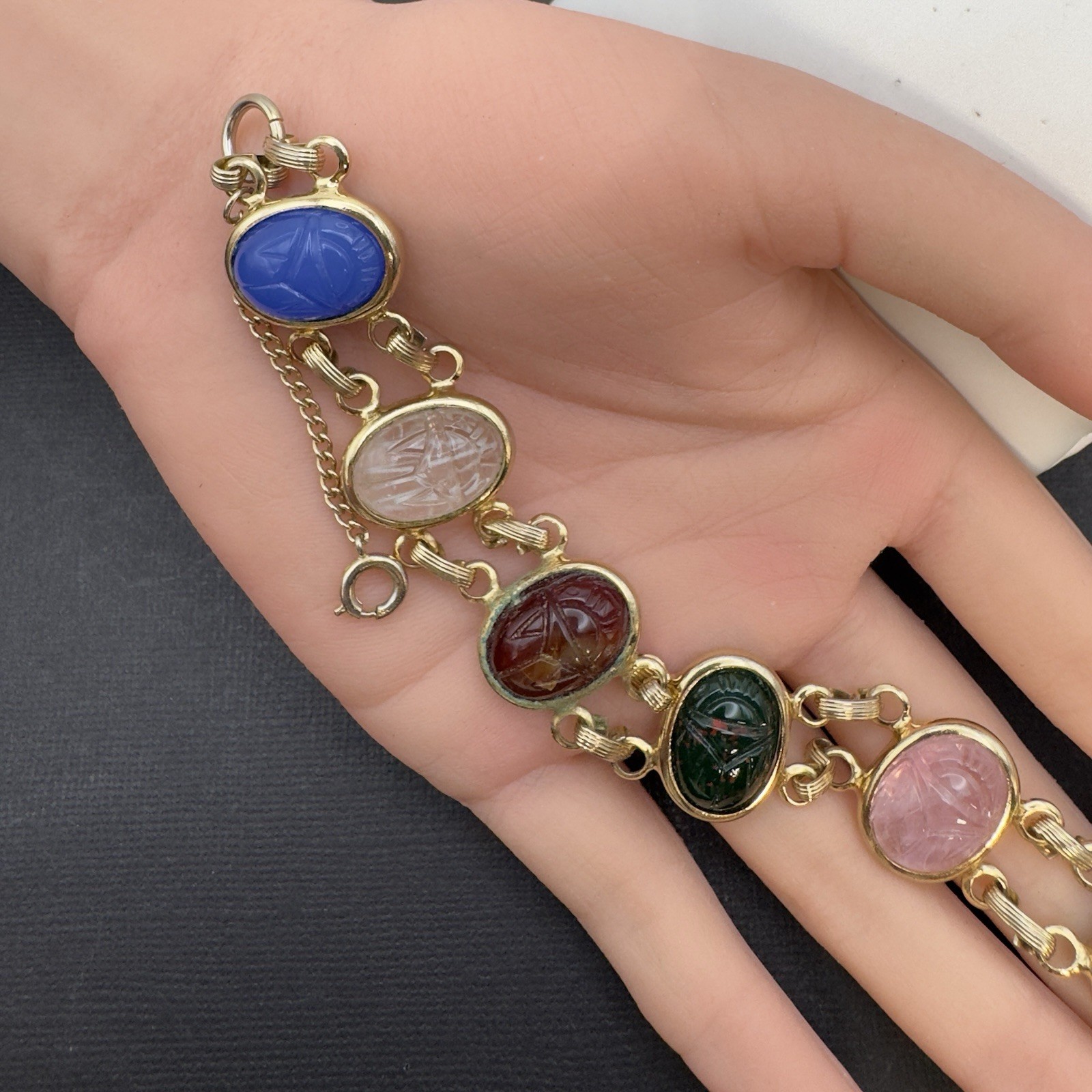 Vintage Double‑Strand Scarab Bracelet Gold Tone Carved Stones Safety Chain 7in