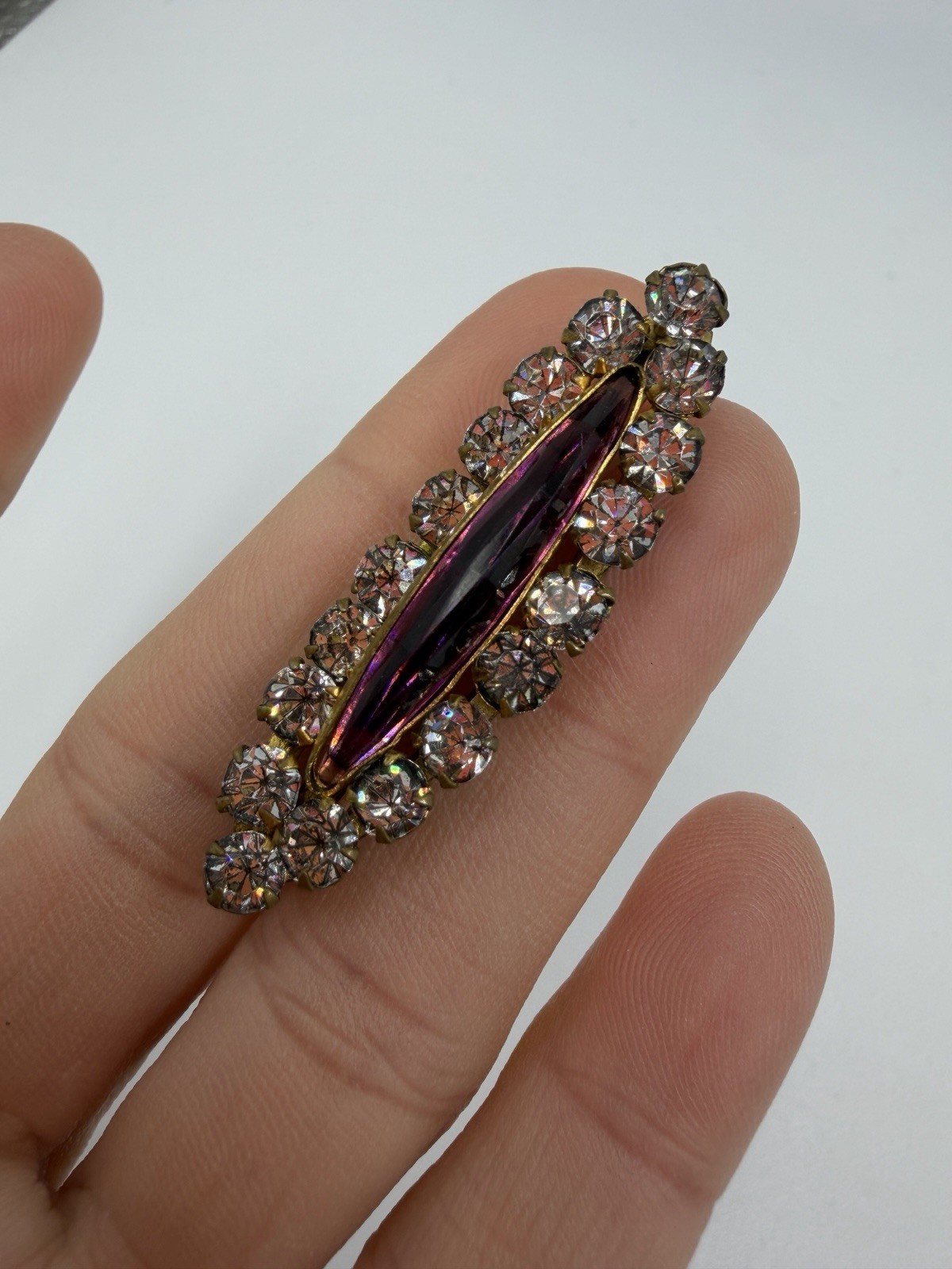 Vintage Brooch Victorian Purple Elongated Cut Glass C-Clasp Czech?