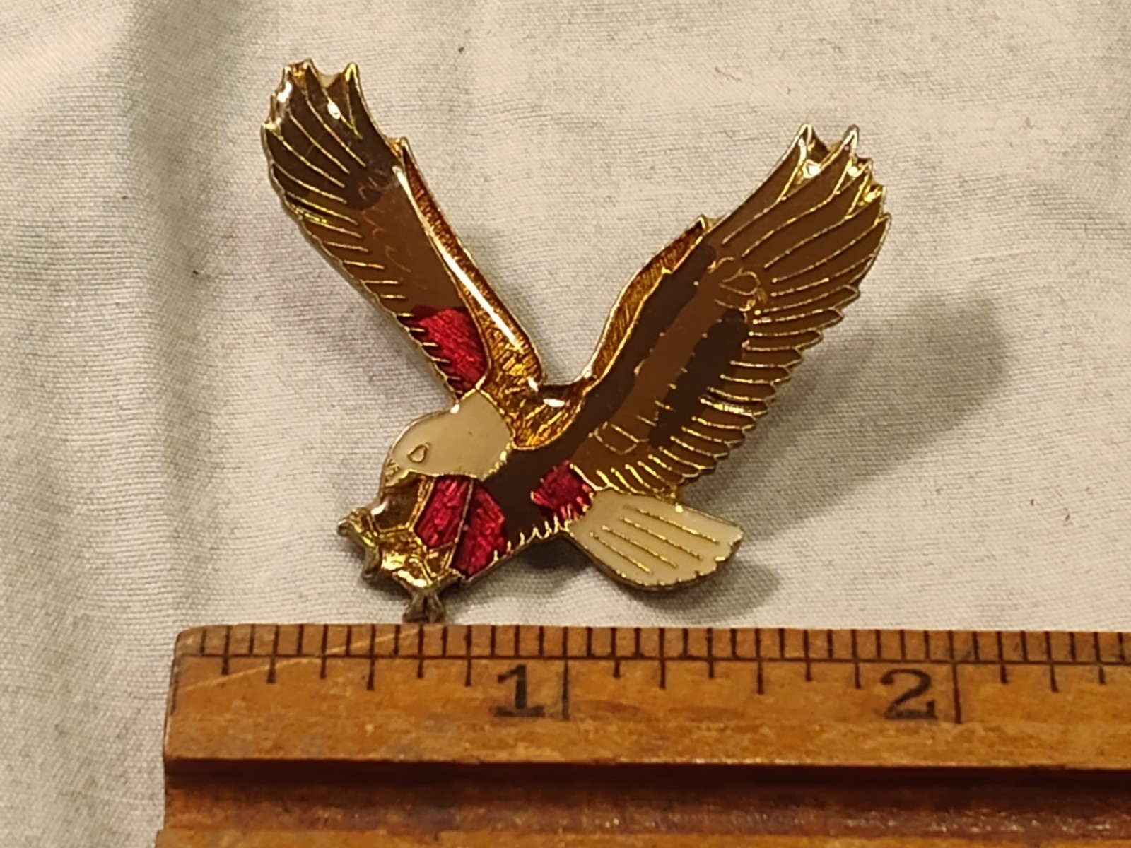 Vintage Brown Red Gold White Soaring Bald Eagle Lapel Pin 2″ Span