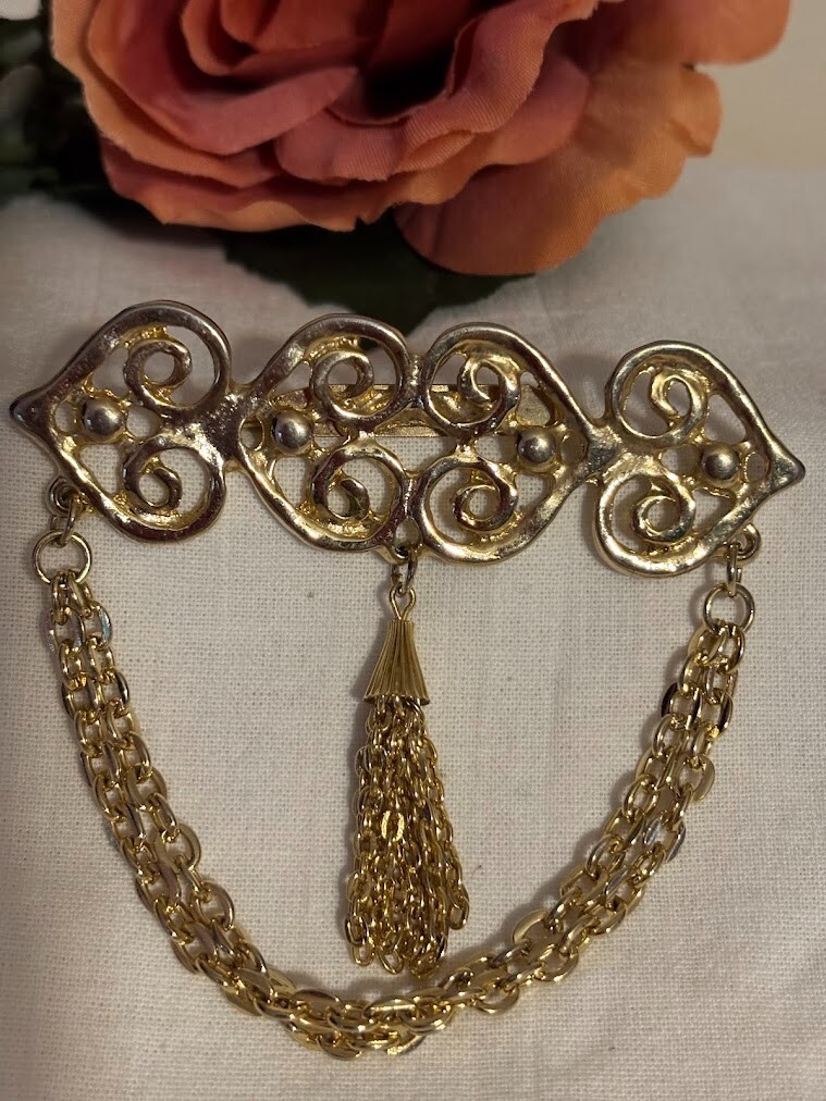 Beautiful and Unusual set of 4 Different Brooches for any occasion