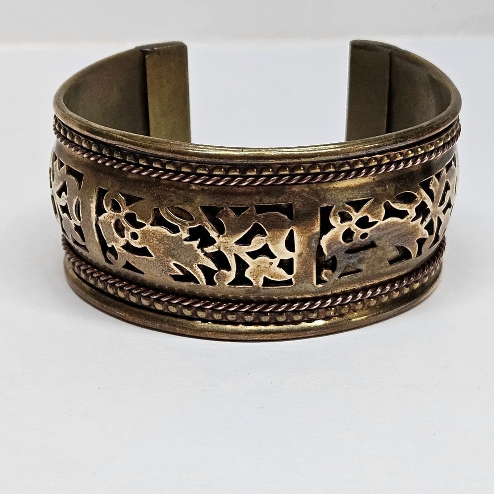 VINTAGE Pierced Metal Filigree Cuff Bracelet Made in India