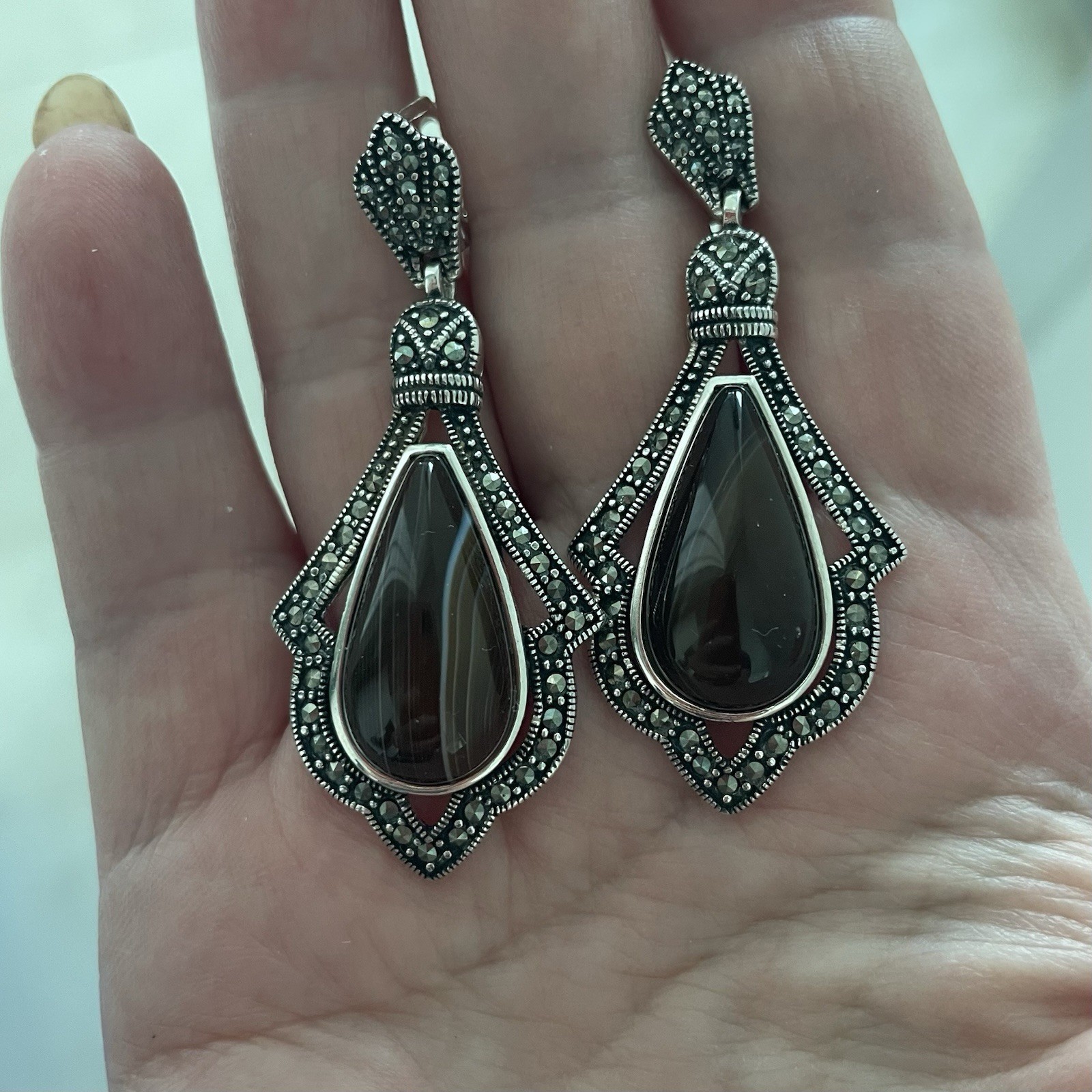 QSYZP Silver Marcasite Banded Agate Sardonyx Teardrop Dangle Earrings Vintage