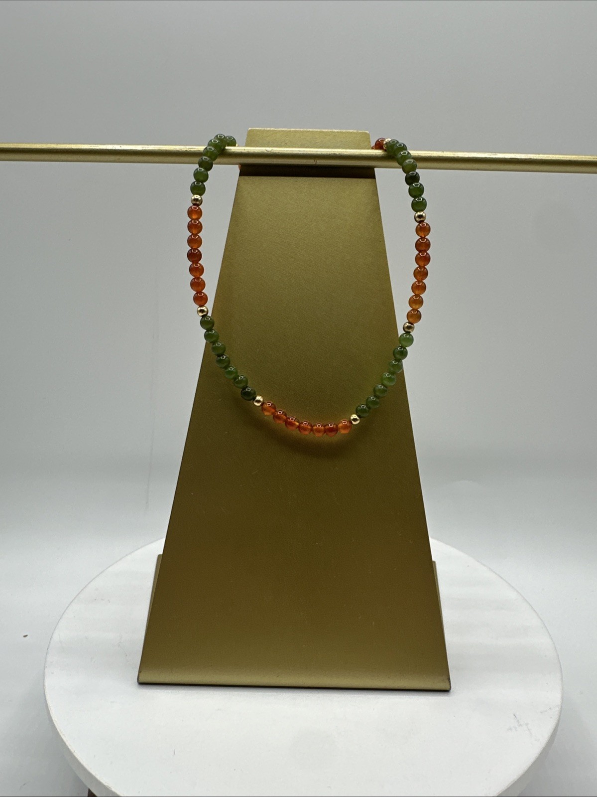 Vtg Jade Carnelian Gold Filled Beads Necklace Choker. 17” long. See pics.