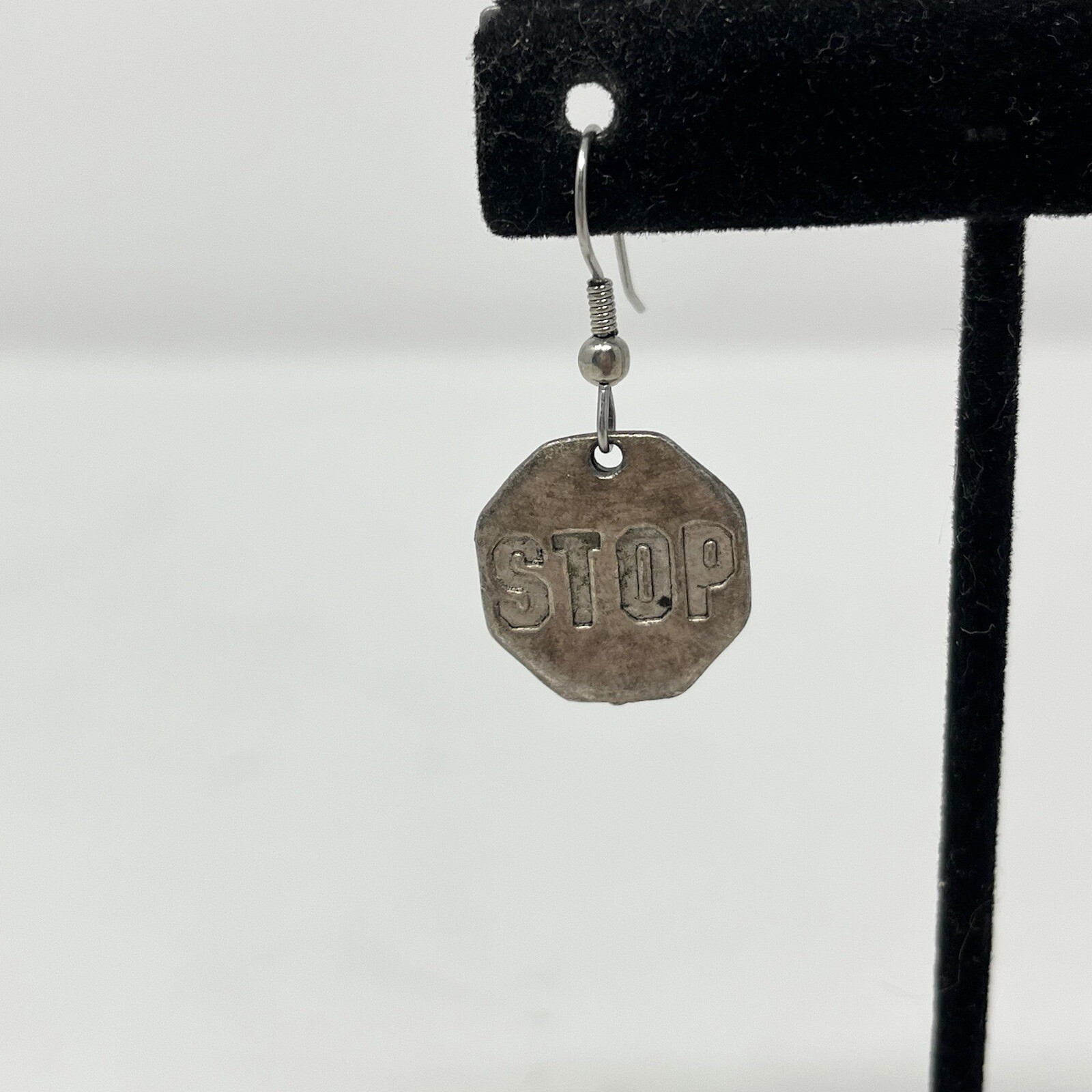 Eivind Hillestad Signed (EH) Vintage Floral Earrings Stop Go Sign Dangle
