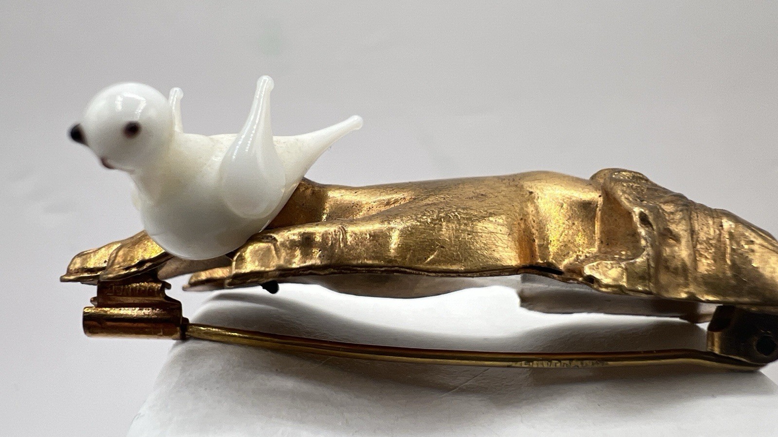 Art Deco Hand Pin / Brooch Holding Milk Glass Bird Figure – France