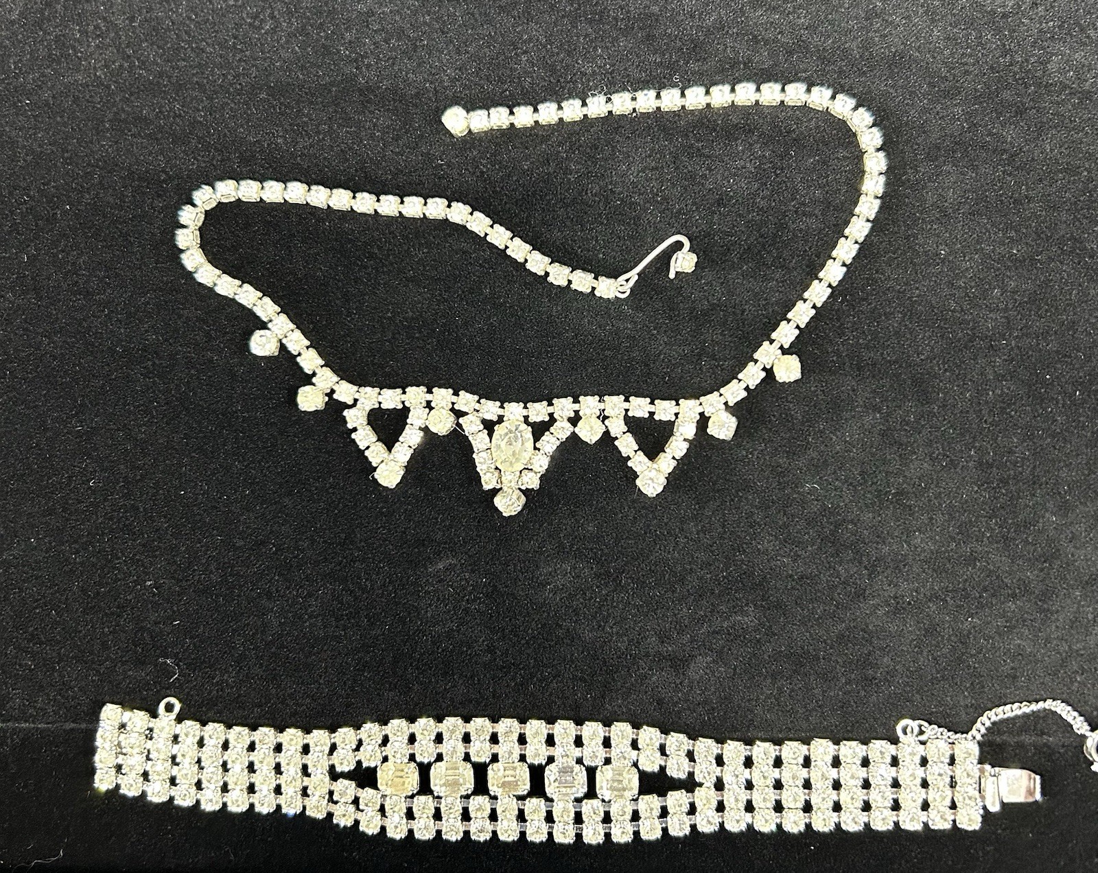 Vintage Silvertone Diamond Clear Rhinestone Necklace & Bracelet Costume Jewelry