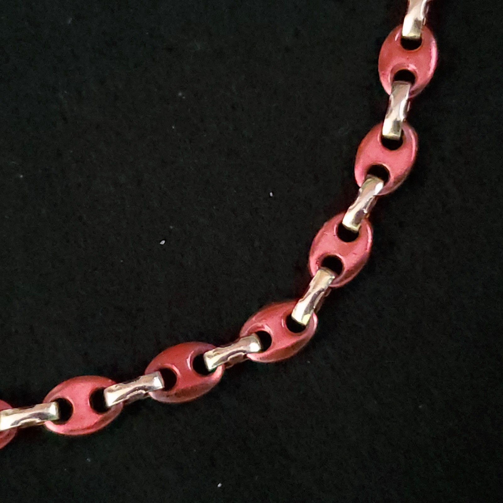 Vintage Anchor Chain Necklace Choker Gold Tone Red 14.5″