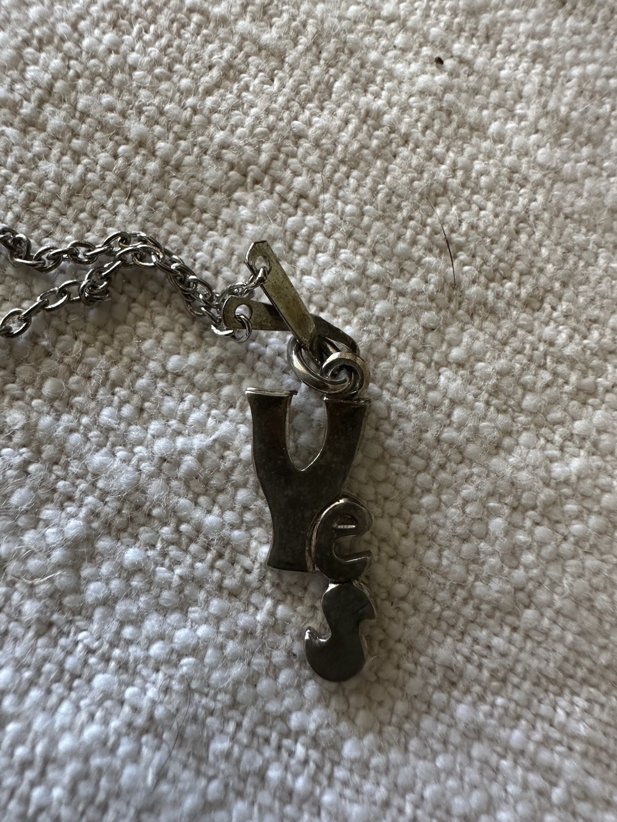 Vintage “Yes” Necklace Silvertone 15 Inch Chain Link Necklace