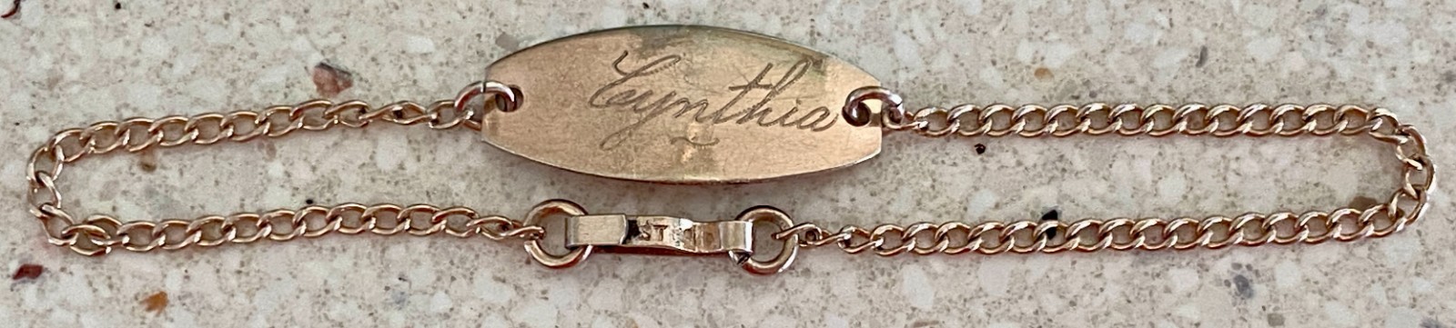 Vintage Cynthia ID Identity Bracelet Sterling Silver Engraved Petite 6″ Long