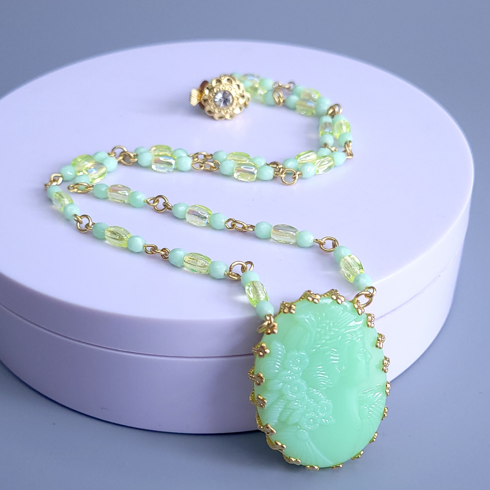 Uranium Glass Necklace 21” Cameo Pendant Vaseline Green Czech Beads