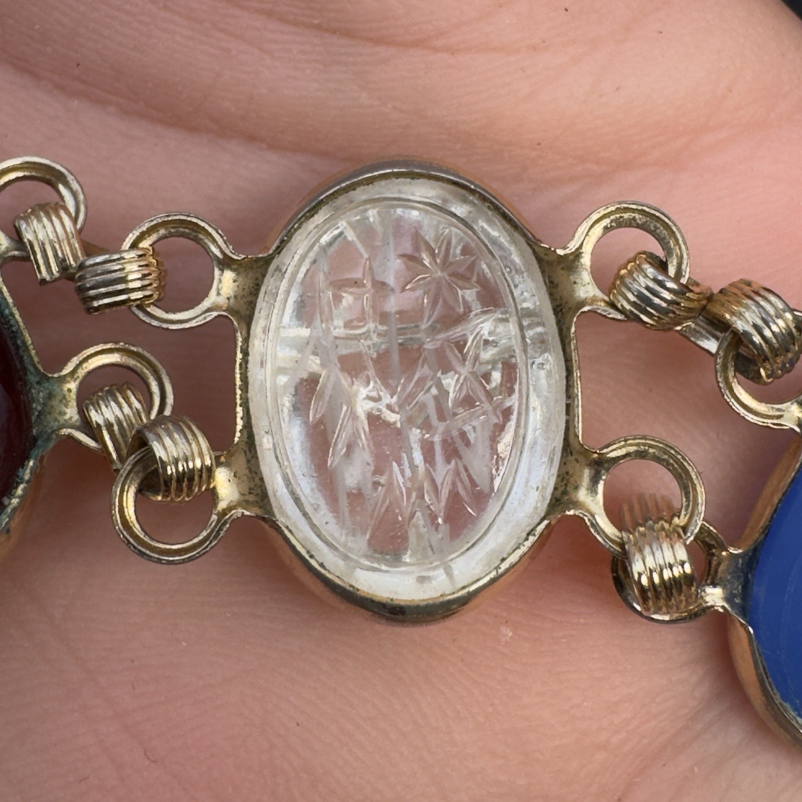 Vintage Double‑Strand Scarab Bracelet Gold Tone Carved Stones Safety Chain 7in