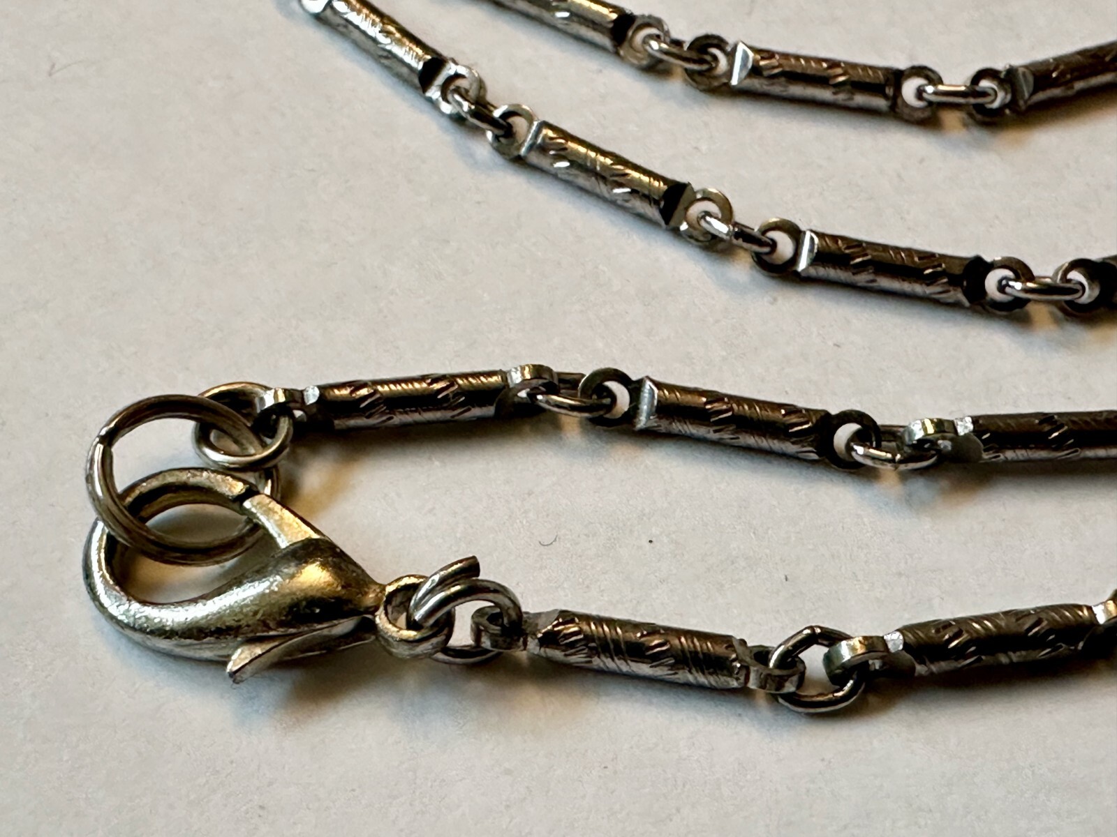 Vintage 36″ bar link baht style silver tone metal link chain necklace retro