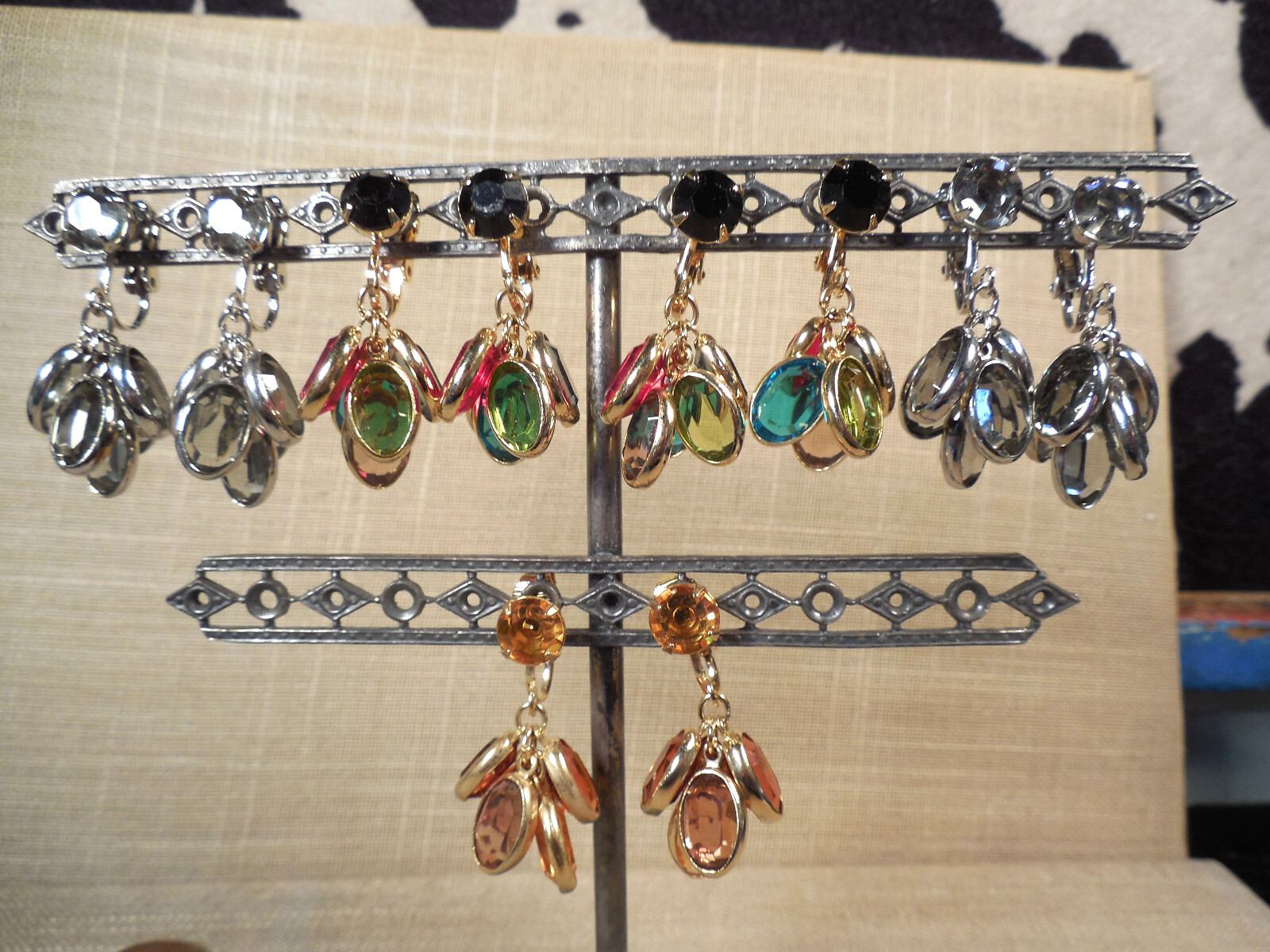 Vintage NOS lot of 5 prs glass jeweled cluster clip earrings multi cognac etc 92