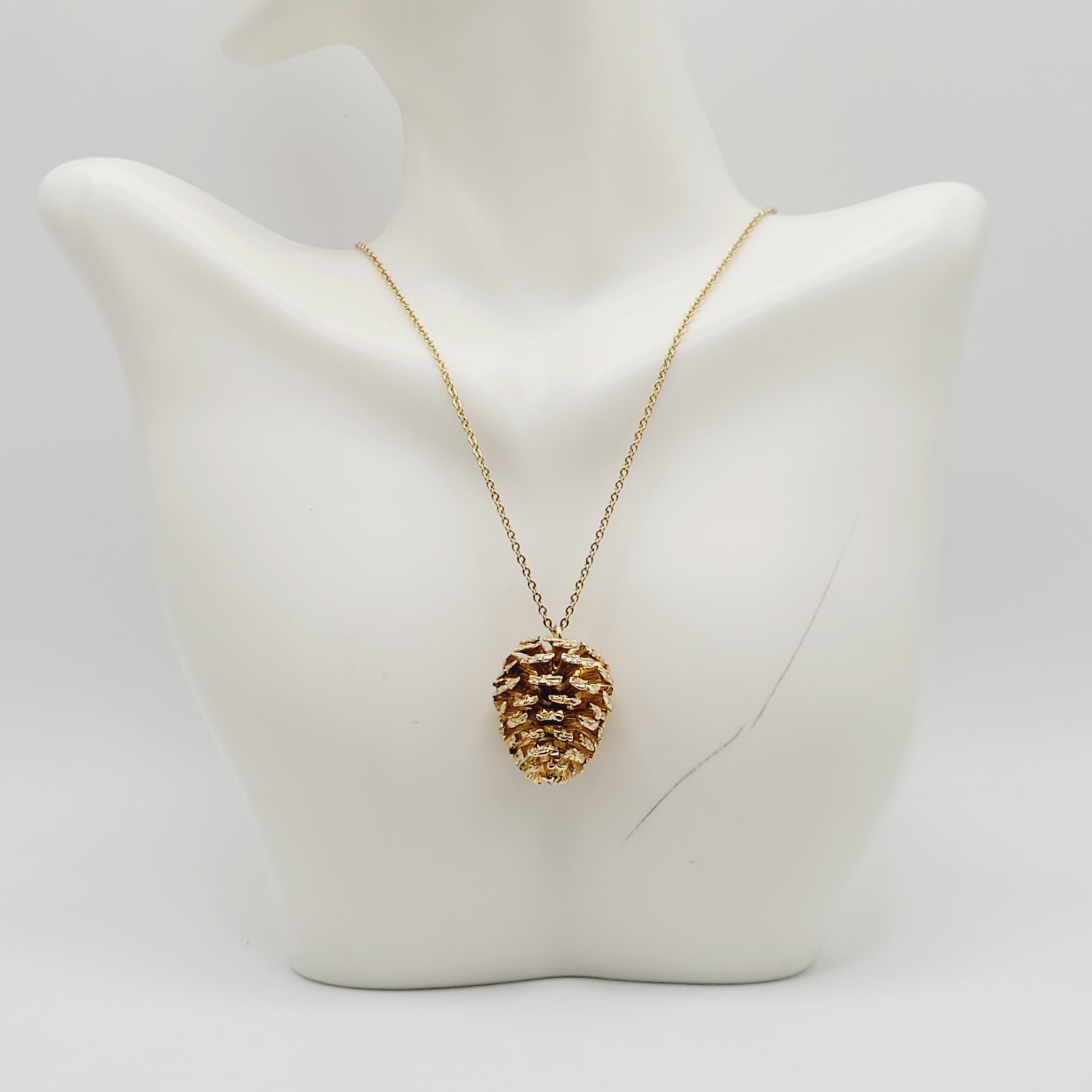 Pinecone Articulated Pendant w Chain Woodland Holiday Nature Gold Tone Necklace