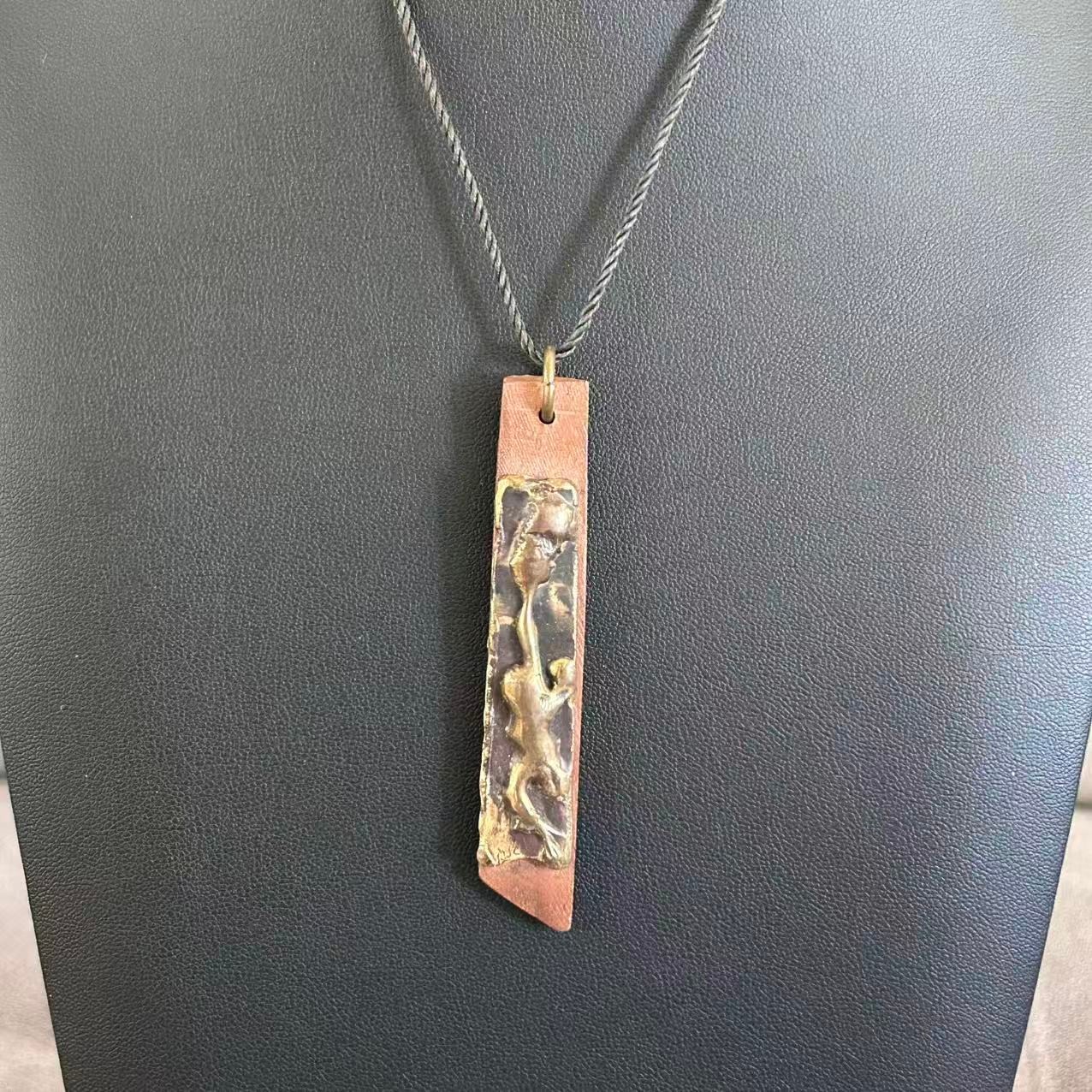 Vintage Signed MJC Brutalist Modernist Abstract Pendant Necklace Bronze Tone