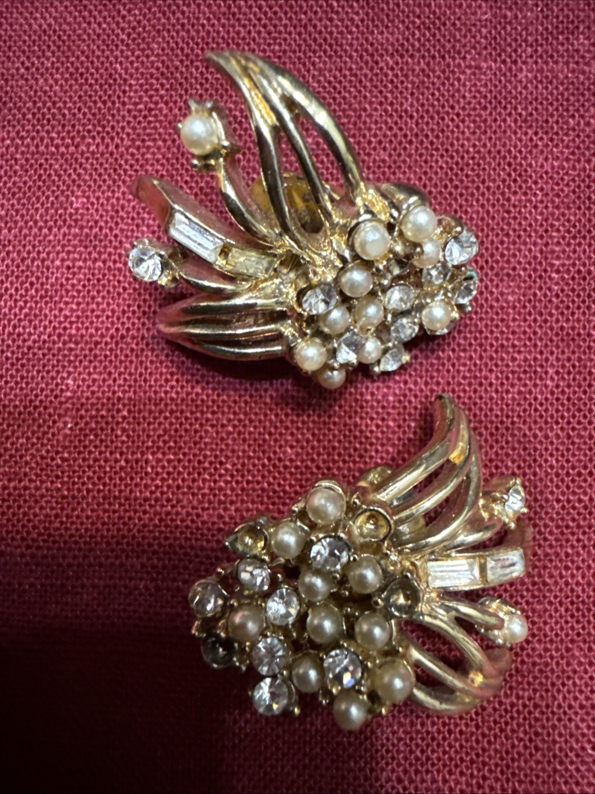 Vintage Coro MCM Signed Starburst Pendant & Earring Set Baguette Pearl