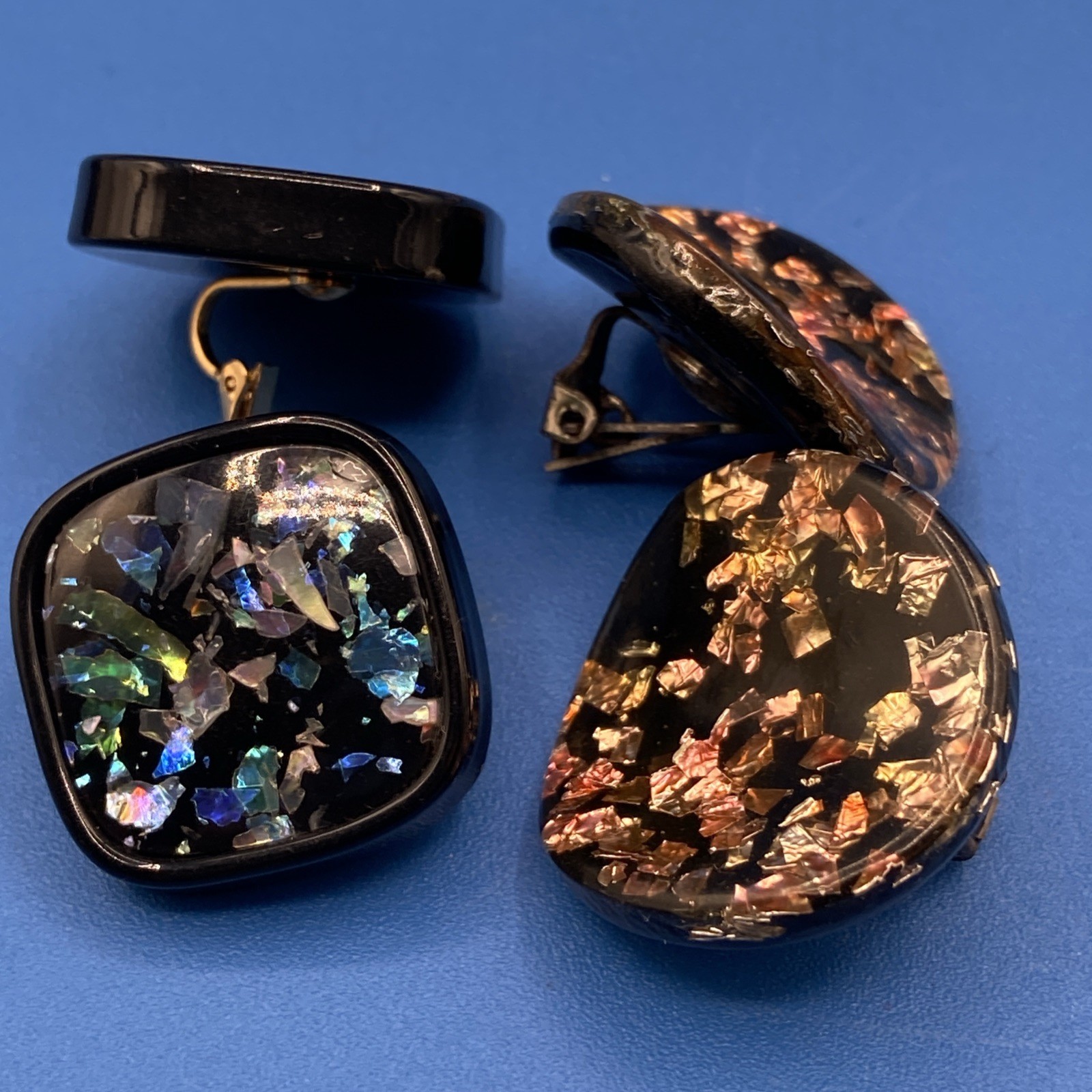 vtg 1960s EARRINGS Lot 2 prs Clip-on encased confetti foil Lucite/Acrylic resin