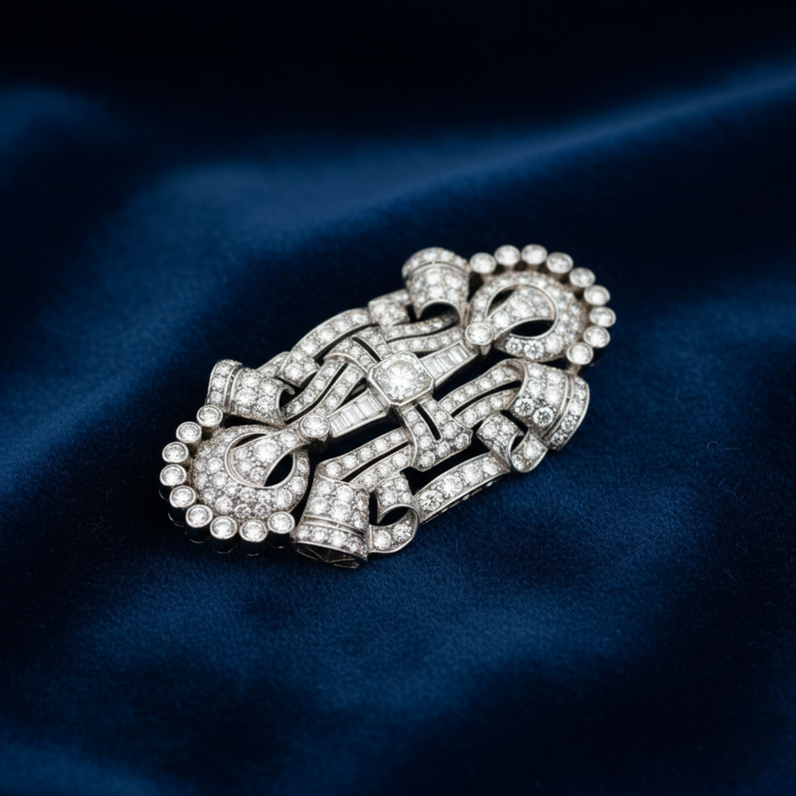 Round & Baguette Cut CZ Stone Victorian Edwardian Wedding Elegant Brooch For Her