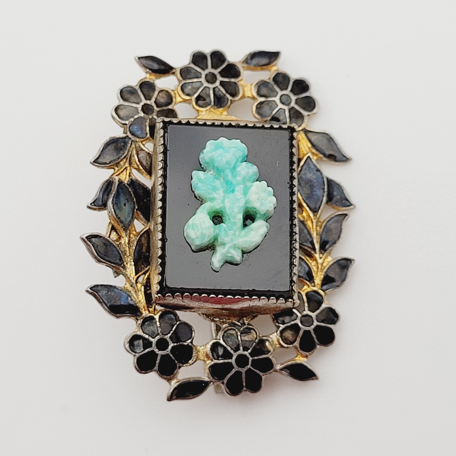 Nouveau Peking Glass Floral Victorian Mourning Brooch Style 1930s Vintage Brooch