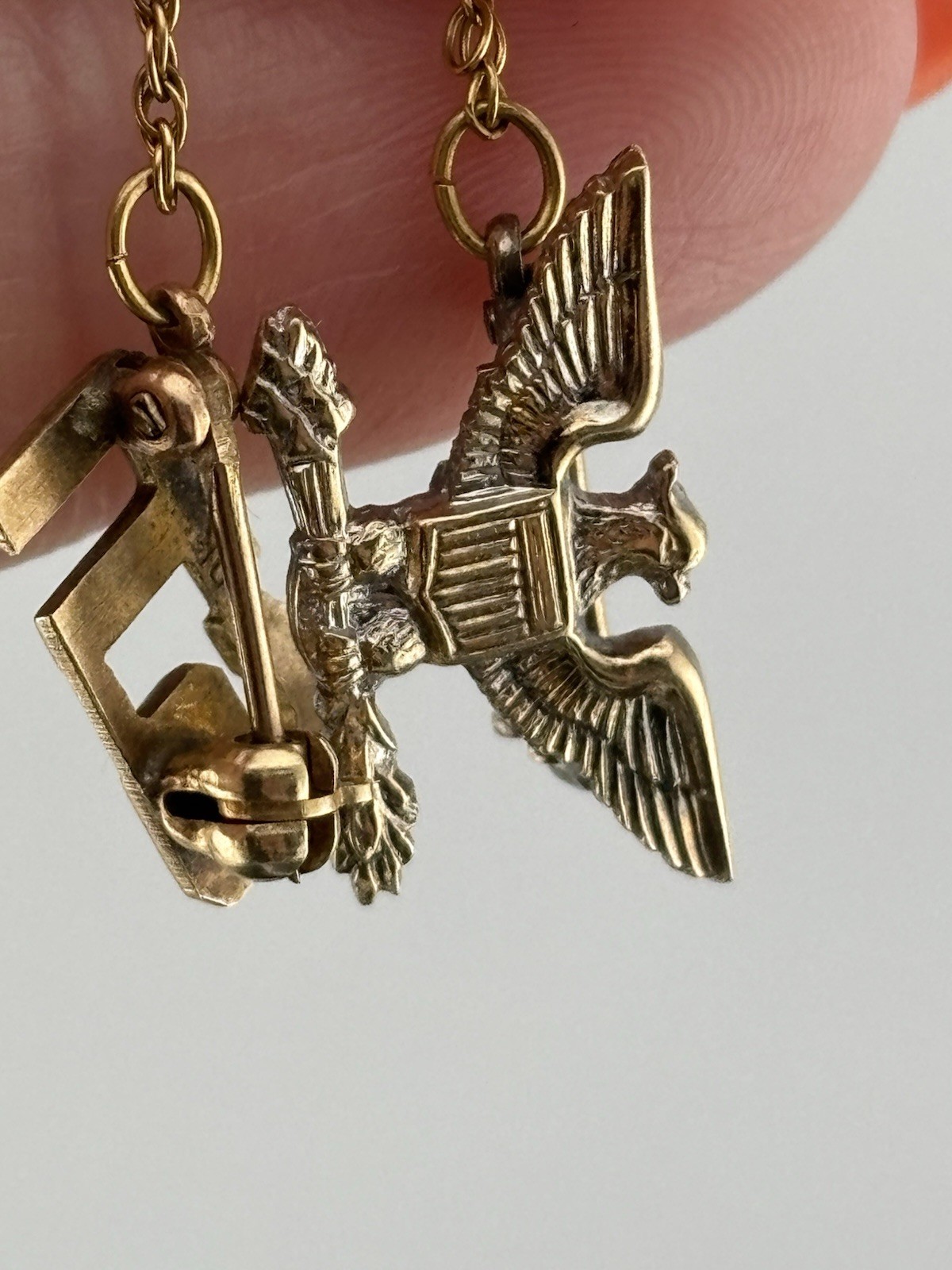 Vintage 10k Yellow Gold US MILITARY PINS Connected w Chain US & Eagle Colonel 2g