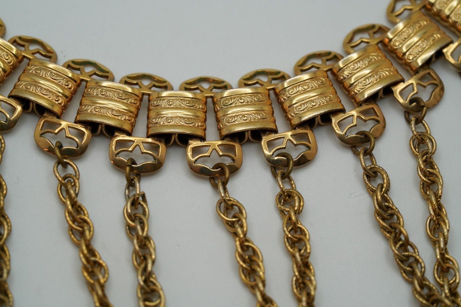 Antique Gold Tone Bib Chain Statement Necklace 13″-19″ JB33