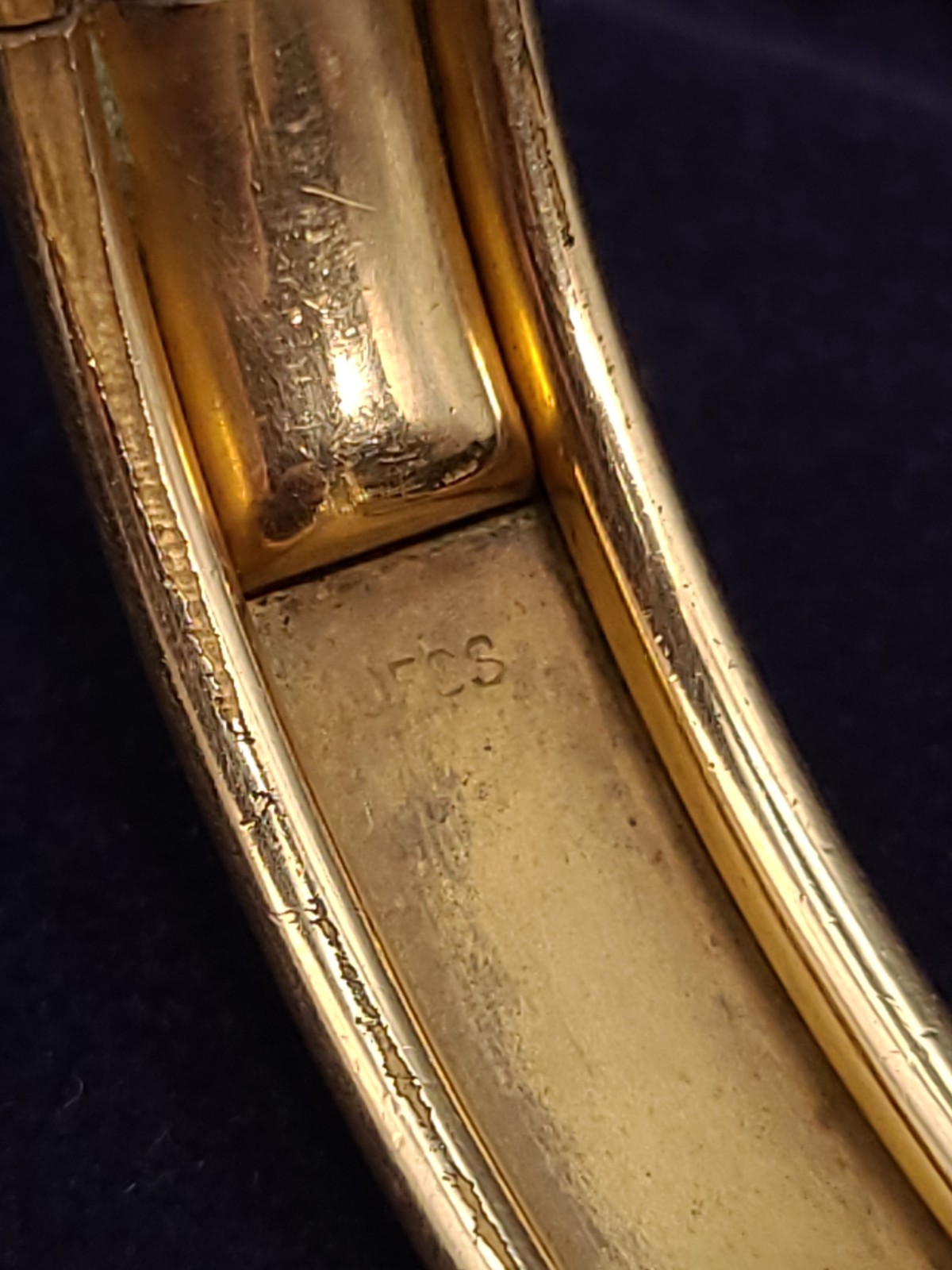 Antique Victorian Gold Filled Engraved Floral Hinged Bangle Bracelet 18cm