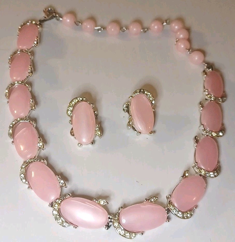 Vintage Kramer Necklace Earrings Signed Pink Thermoset Wit Rhinestone Silvertone