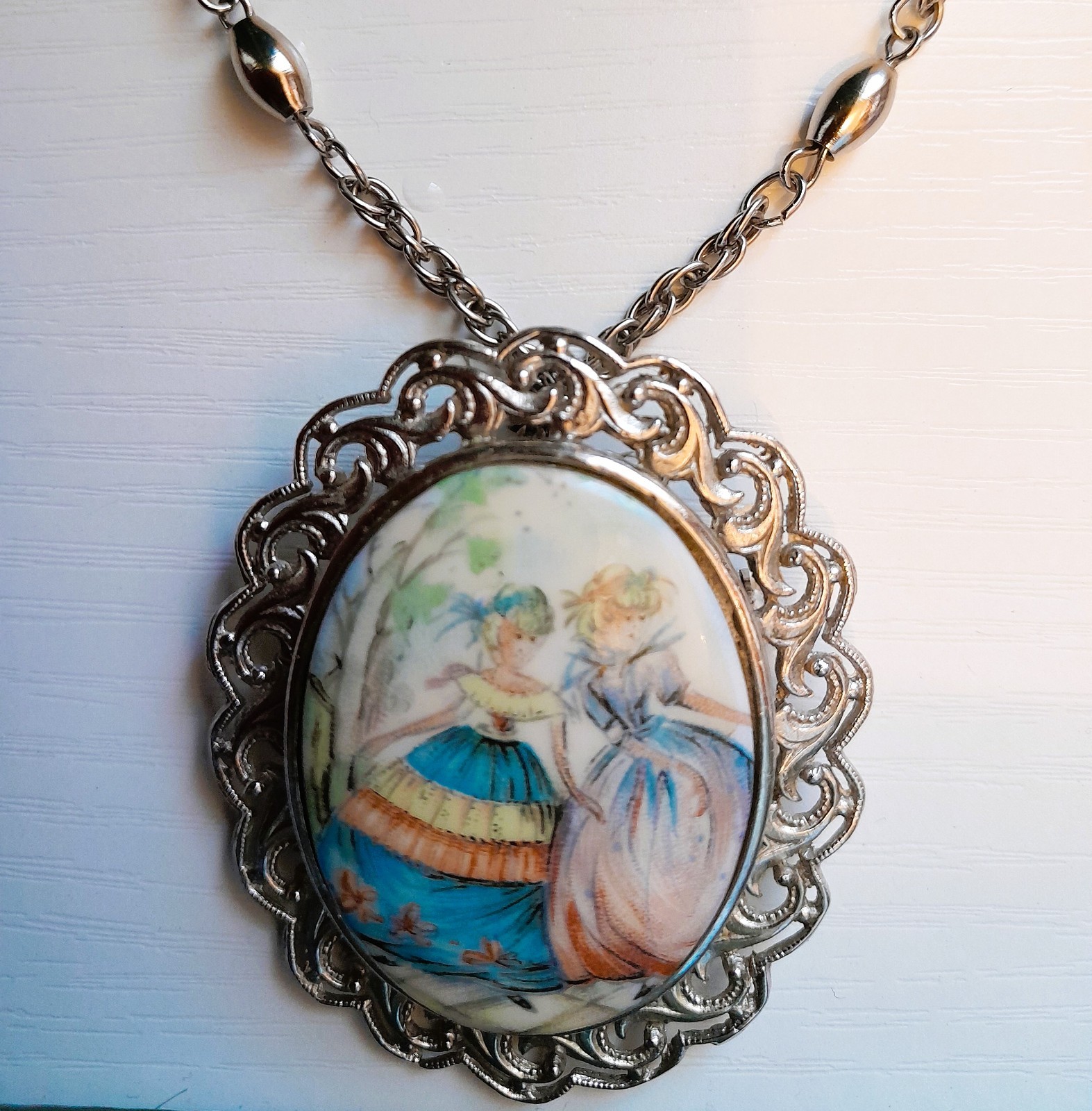 Vintage UNCAS 12K Gold Filled Pendant Necklace Hand Painted Porcelain 80cm Chain