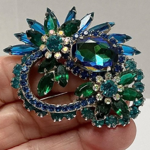 Vintage Juliana D & E Peacock Costume Jewelry Large Cupcake Brooch/Pin