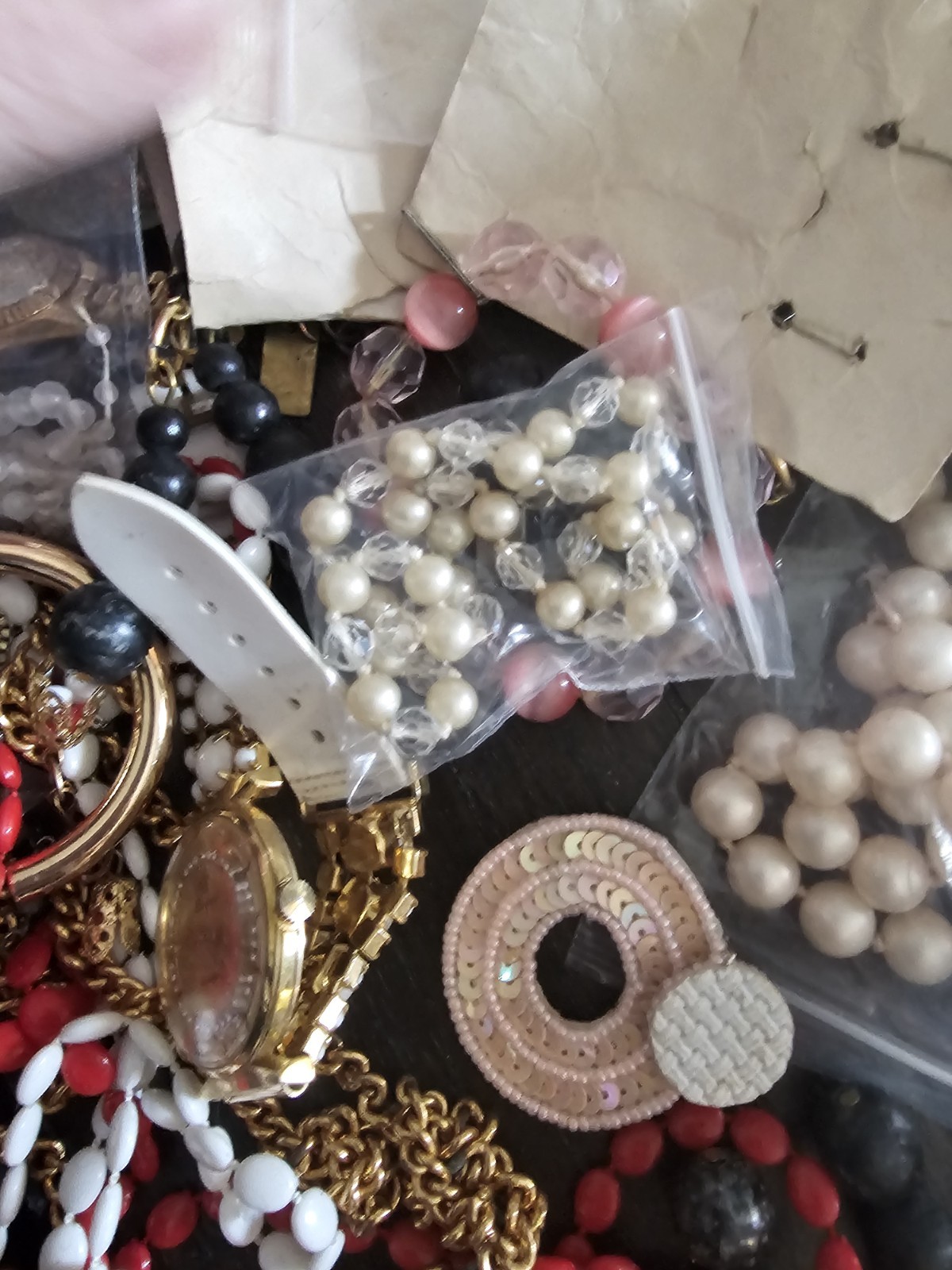 3LB 9OZ Lot of Unsearched Jewelry Repair Craft Wear Lot