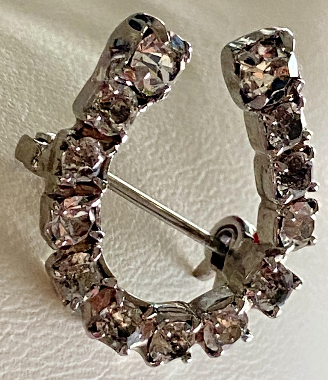 Vintage Lucky Horse Shoe Brooch Sterling Silver Rhinestones Good Luck .75″ Pin