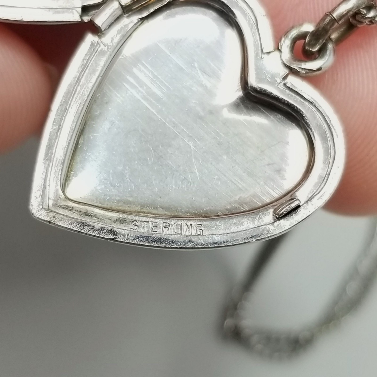 Vintage Sterling Silver Army Eagle Sweetheart Locket Pendant Necklace WWII