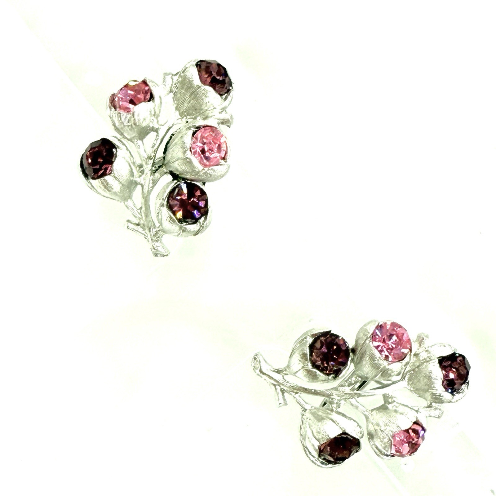 Vtg Sarah Cov Silvertone Wisteria Earrings Clip On Purple Pink CZ Spray